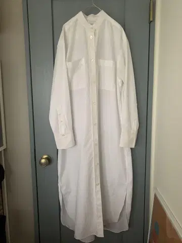 spick&span 화이트 셔츠 원피스 노카라