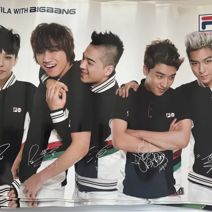TOP トレカBIGBANG Special Edition 2011 韓国盤 Amazon.co.jp: Big Bang Special Edition (CD+写真集)(韓国盤