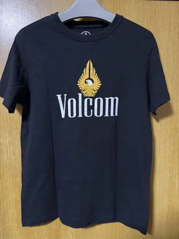 Volcom 블랙 티셔츠 M