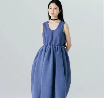 Bibiy. SABRINA DRESS 사브리나 드레스 블루