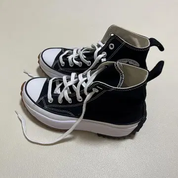 CONVERSE Chuck Taylor 블랙 통굽 스니커즈