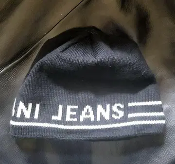 ARMANI JEANS 아르마니 청바지 니트 모자 Beanie