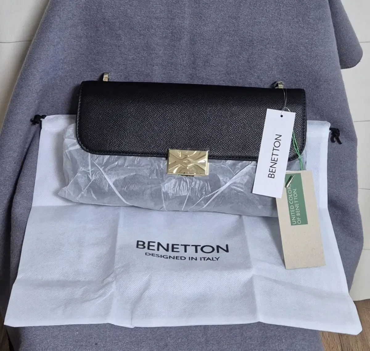 United Colors Of Benetton. bag, new product.