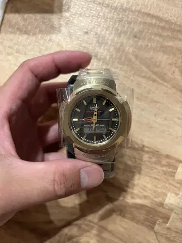 익명 배송 가능 카시오 지샥 AWM-500GD-9AJF