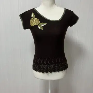 Christian Lacroix 자수 블랙 니트 반팔 상의
