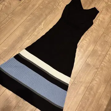AZUL by moussy 니트 원피스