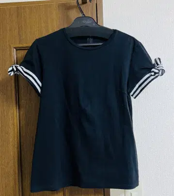 BORDERS at BALCONY RIBBON TEE 리본 티셔츠