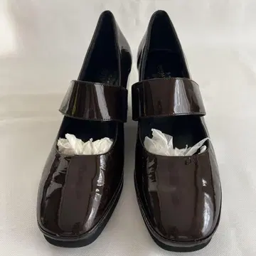 힐즈 애비뉴 지유가오카 펌프스 23cm