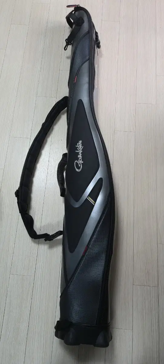 Gamakatsu Rod Case and Auxiliary Bag Bulk
