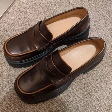 MOUSSY 다크 브라운 로퍼 통굽