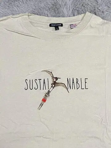 FREAK'S STORE SUSTAINABLE 공룡 자수 티셔츠 베이지