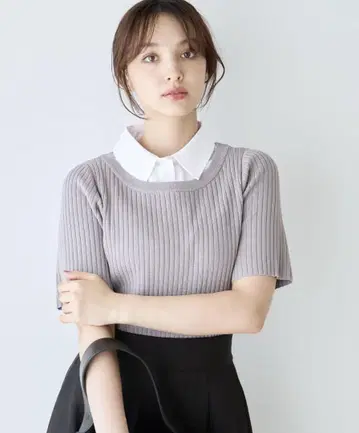 안데뮤 후하쿠에리 반팔 리브 니트