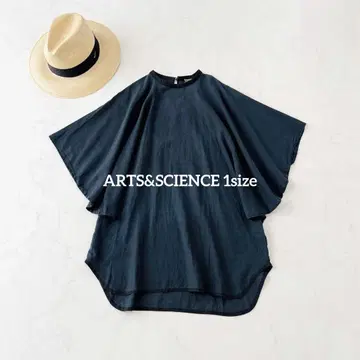 ARTS&SCIENCE 마메쿠로구치 트리밍 돌먼 슬리브 탑