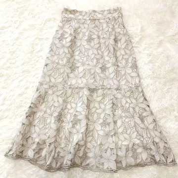 PROPORTION BODY DRESSING 꽃무늬 레이스 스커트 M