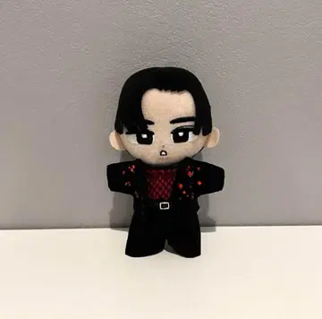 스노 치루 SERIOUS 메구로 렌 사고 물건 SnowMan 의상