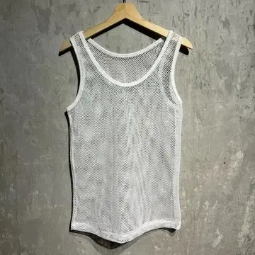 새상품 메쉬 탱크탑 레이어드 화이트