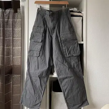 BEAMS 그레이 카고 팬츠 M 사이즈