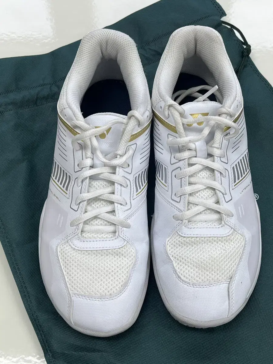 Yonex Badminton Shoes Strider Flow