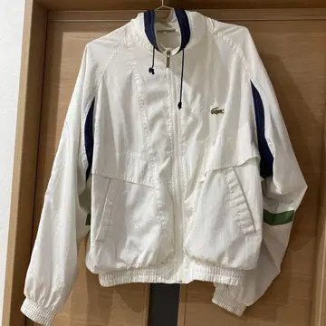 70's 라코스테 프랑스제 원포인트 로고 자수 나일론 자켓 레어
