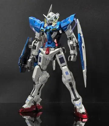 MG 1/100 건담 엑시아