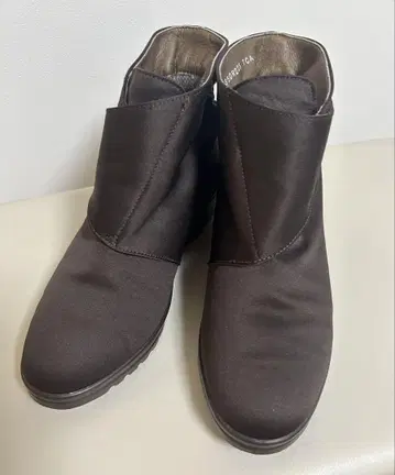 레인 슈즈 와코루 브라운 부츠 타입