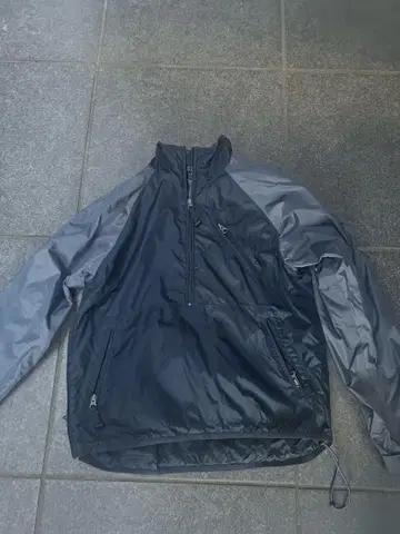GAP 다크 그레이 나일론 자켓 XXS