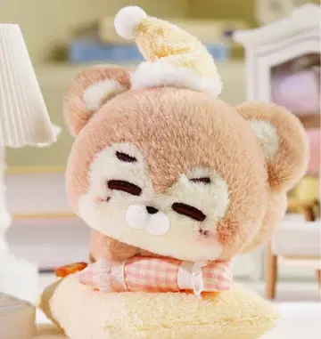 나브라치로바의 봉제 인형 인형에 매달린 인형, 생일 선물