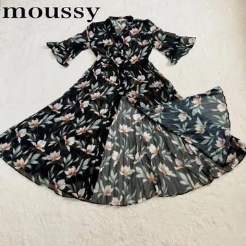 moussy 마우지 꽃무늬 롱 원피스 플리츠 1 사이즈 플레어