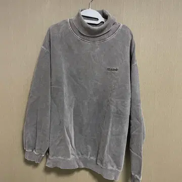 XLARGE 그레이 터틀넥 맨투맨