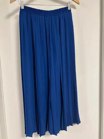 미사용 새상품 kobito misaki 허리 밴딩 플리츠 스카초 파랑