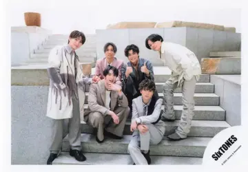 SixTONES 23년 포트레이트 시리즈 합동 공식 사진 *1장