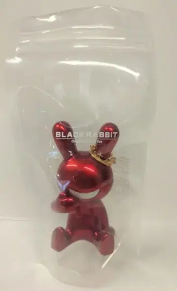 BLACK RABBIT  블랙 토끼 앉은 메탈릭 레드