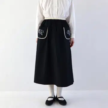 pot ane tea 크로스 스티치 스커트