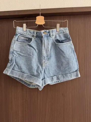 아메리칸어패럴 라이트 블루 숏팬츠
