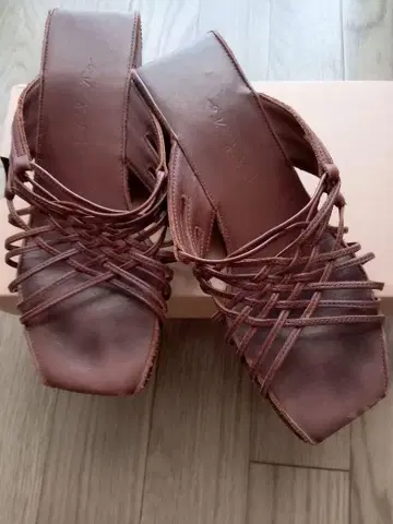 샌들 Mihato