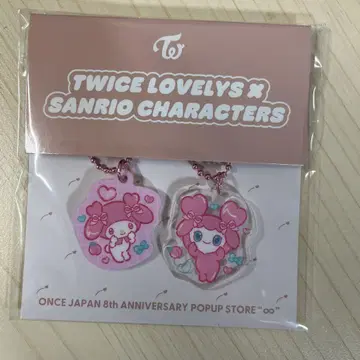 TWICELOVELY'SSANRIO 아크릴 키링 세트(MOVELY)