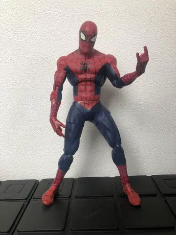 SPIDER-MAN 피규어