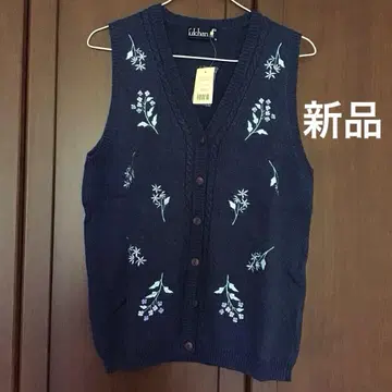택 포함 새상품 Tulchan UK 자수 니트 베스트 M 사이즈 네이비