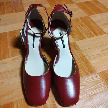 자라 빨간색 앵클 스트랩 스틸레토 하이힐