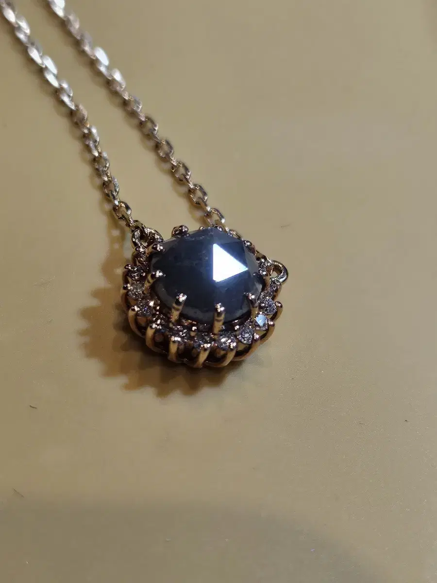 14k Rough dia Necklace