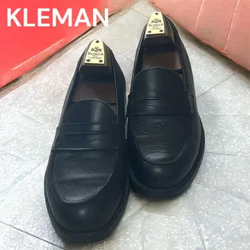새상품급 KLEMAN DALIOR 코인 로퍼 블랙 40 25.5