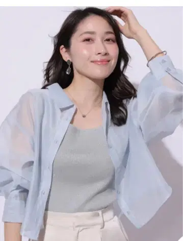 아푸와이저 리셰 그레이 탱크탑만