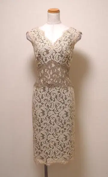 TADASHI SHOJI 원피스 '2' / 7-9호 정도