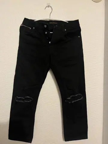 Nudie Jeans Co. 블랙 데님