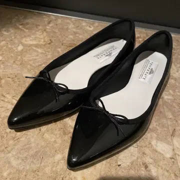 TEMPERATE IRMA 블랙 40 (24.0cm)
