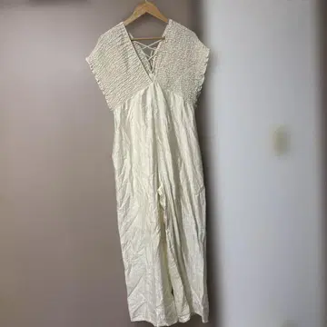 kastane 개더 올인원 아이보리 사이즈 1