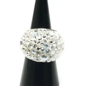 새상품급 SWAROVSKI Chic White 반지 13.5호 55