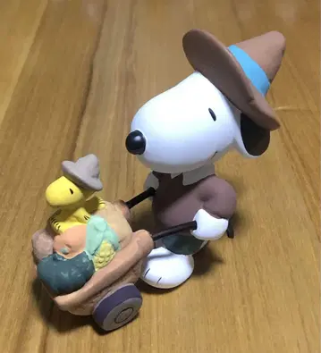 새상품급! 하카타 야키 스누피 우드스탁 입상 피규어