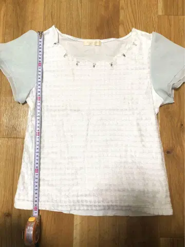 코코딜 블라우스