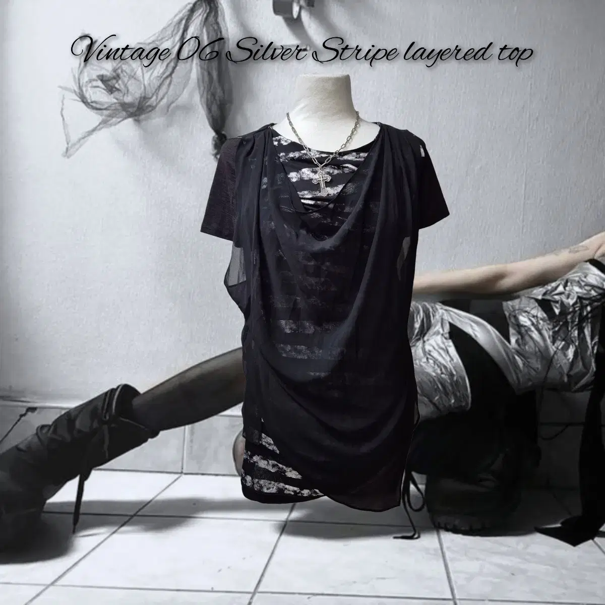 604 service studded Low-cut T shirt in on Bunjang Global Site.